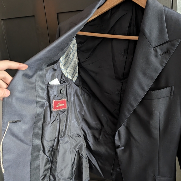 Brioni Tuxedo Jacket - Picture 4 of 14